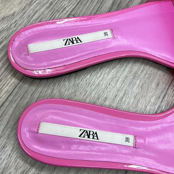 Zara pink vinyl flat sandals - Picture 7 of 9